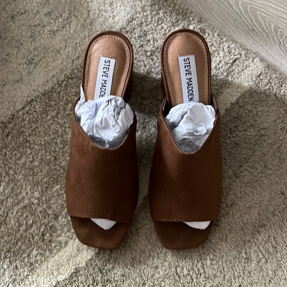 Steve Madden Socialize Mules